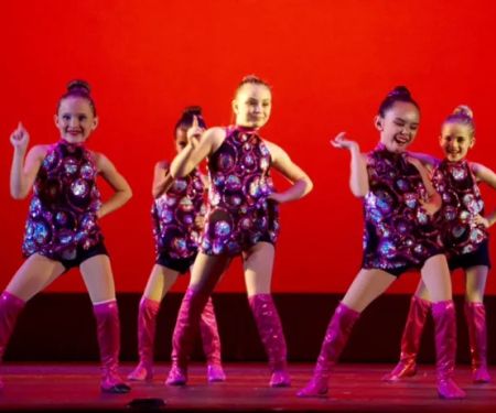 Kick It Up Dance Studio