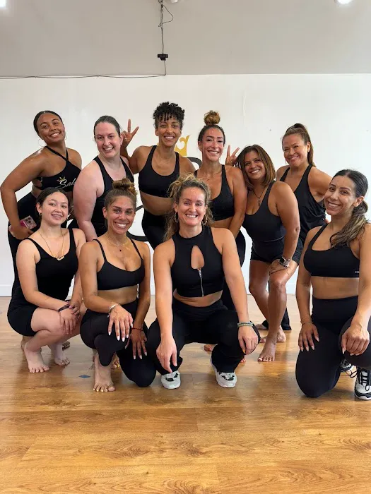 SS LATIN DANCE STUDIO Picture 1