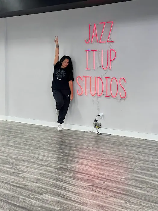 Jazz It Up Studios Picture 8