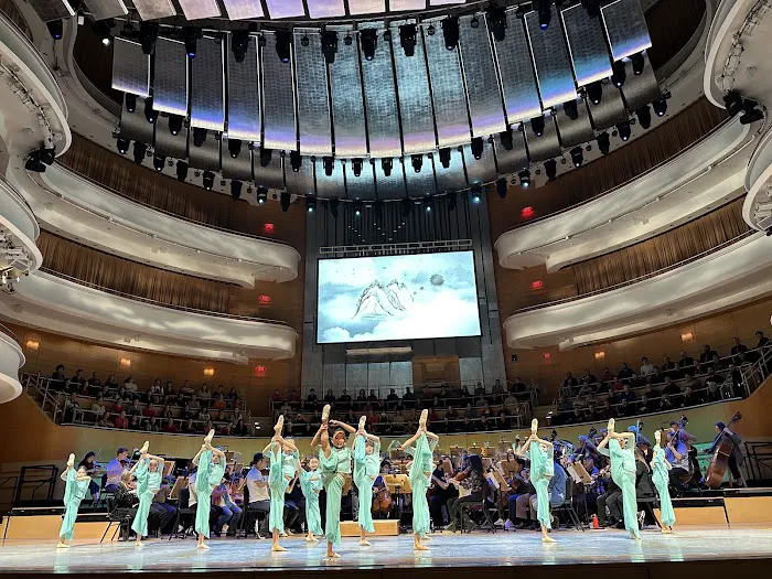 Yaya Dance Academy Picture 10