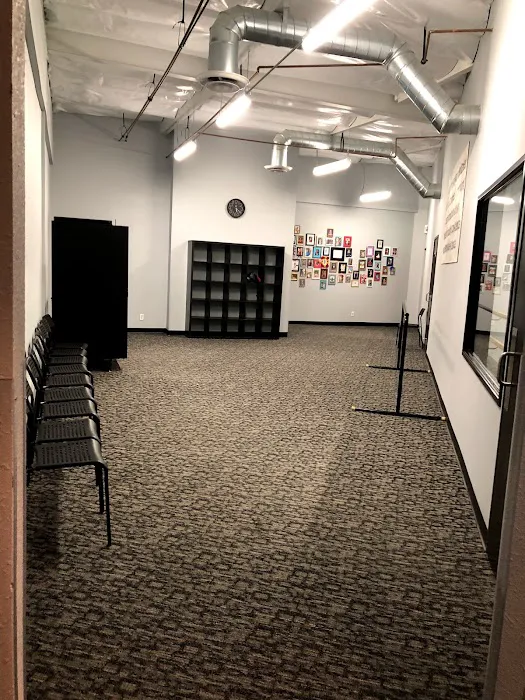 Academy 831 Picture 5
