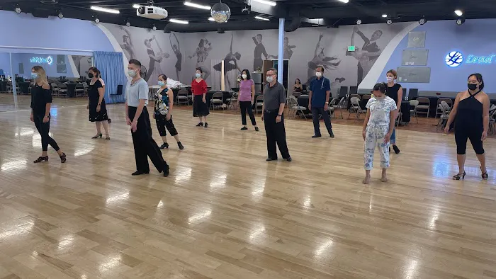 Lead & Follow Dance School Picture 1