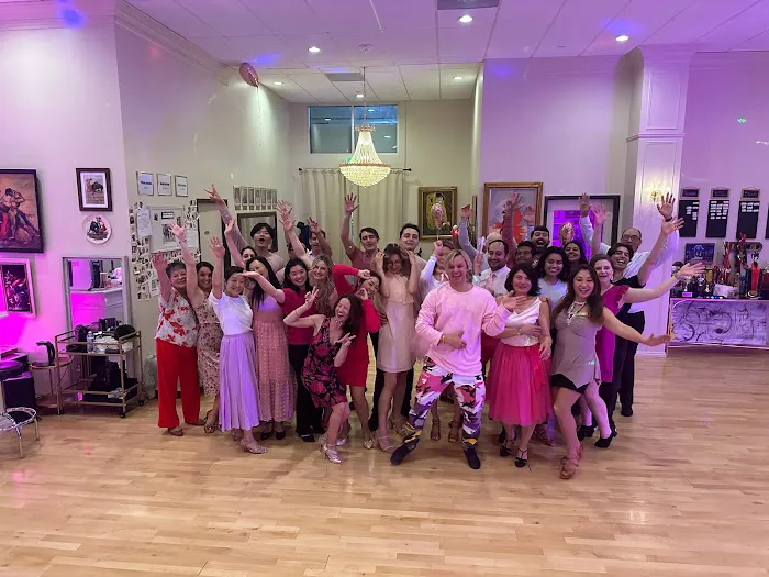 Ballroom Dance Lessons in Los Angeles. Picture 1