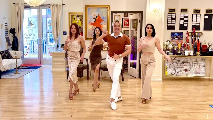 Ballroom Dance Lessons in Los Angeles. Picture 3