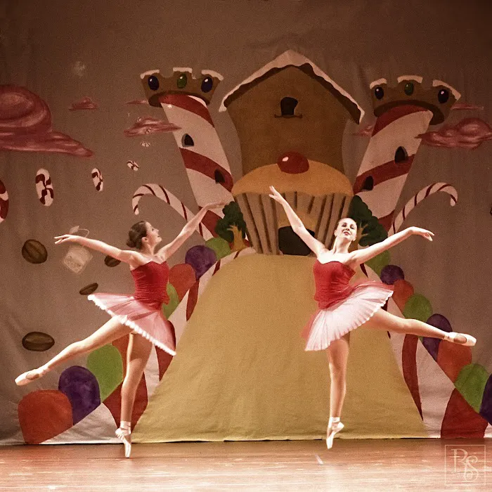 Dance Studio No 1 Picture 7