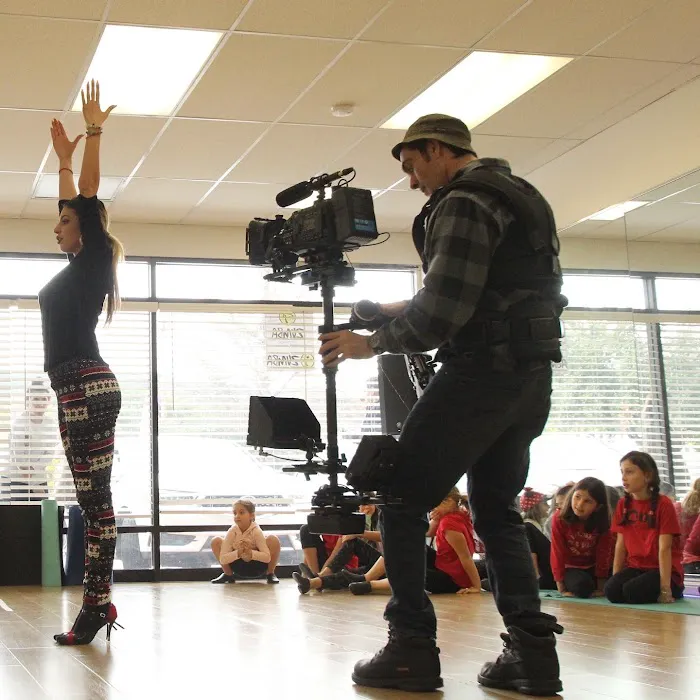 Dance With Ani Studio Picture 8