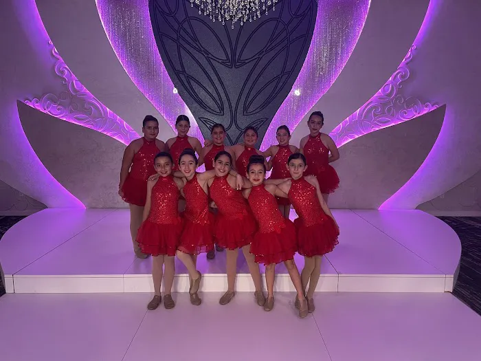 Dance With Ani Studio Picture 10