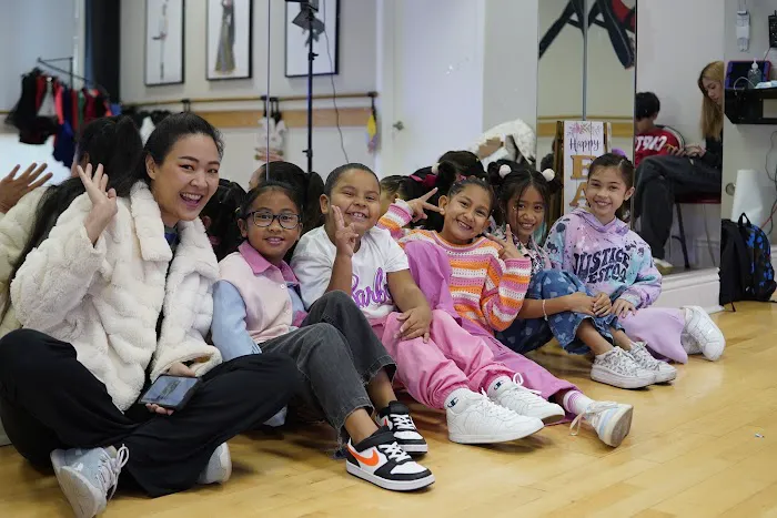 World Star Academy Burbank Picture 9
