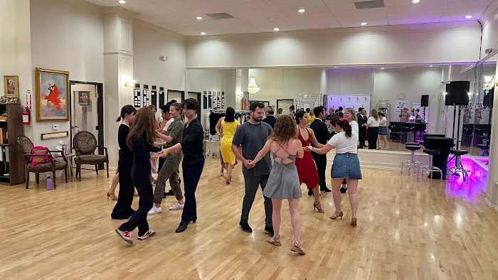 Super Ballroom Dance Studio Picture 3
