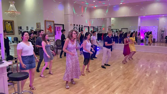 Super Ballroom Dance Studio Picture 9