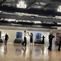 Dance Around The Clock ico