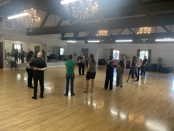 Dance Around The Clock Picture 7