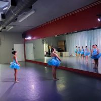 Centre Stage Dance Academy ico