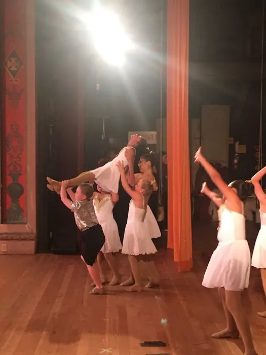 Miss Becky's Ballet, Tap & Jazz Picture 3