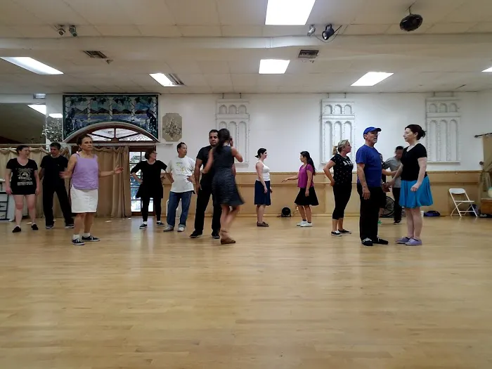 LA Jitterbug Swing Dance Academy Picture 4