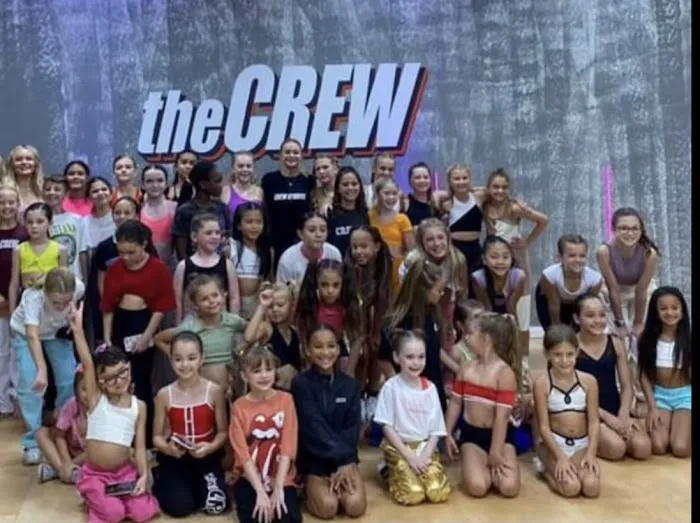 CREW studios Picture 6