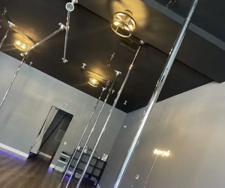 2Plus Dance Studio