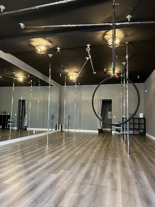 2Plus Dance Studio Picture 10