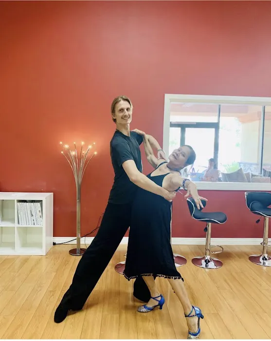 Fred Astaire Dance Studios - Diamond Bar Picture 6