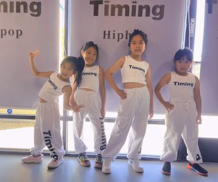 TIMING DANCE STUDIO