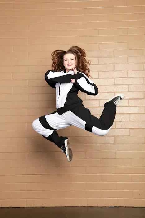 Dance Street West Picture 8
