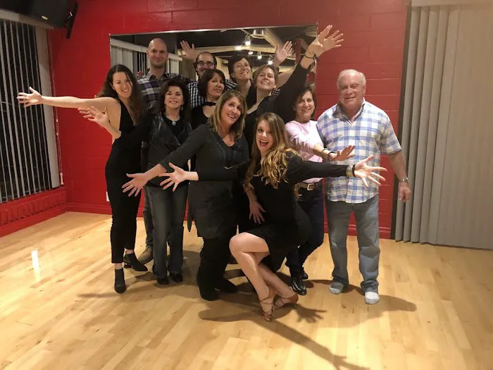 Dance With Alexis - Ballroom + Latin Dancing Picture 7