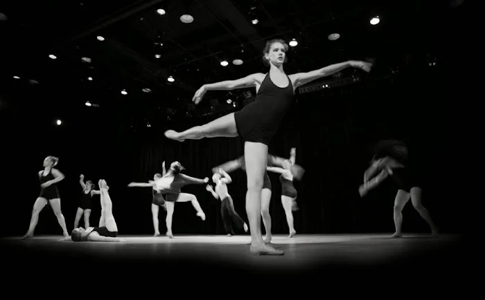 MNR Dance Factory Picture 2