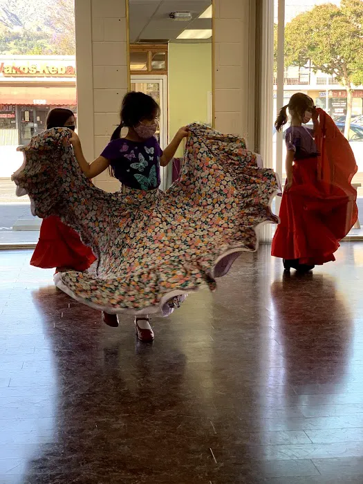 Ballet Folklorico Mexico Azteca Picture 4