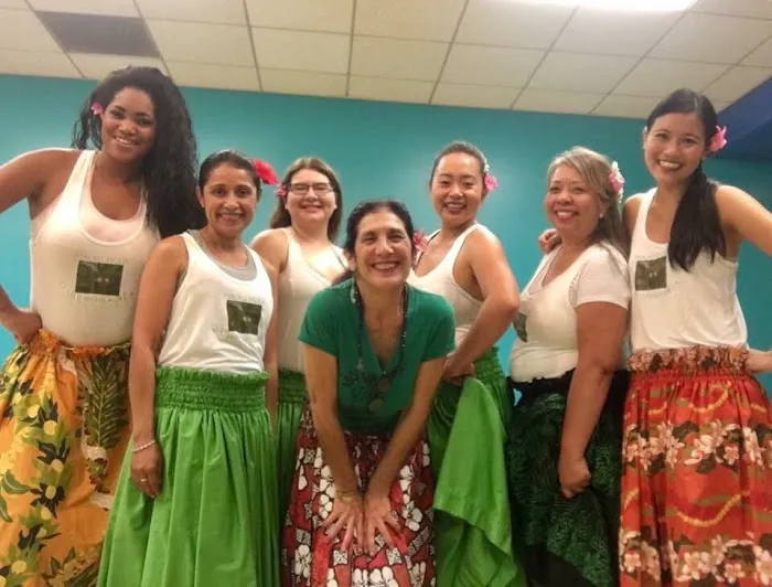Halau Hula O Uluwheilaukoa Picture 1