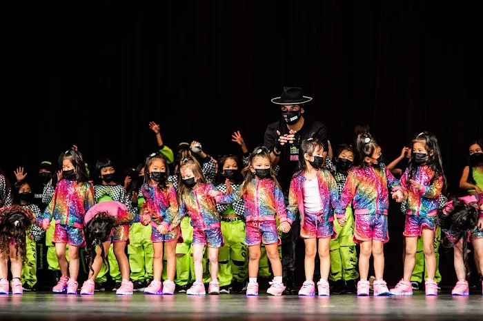 E.M. Productions – Professional Videography, Photography & Dance in Los Angeles & Hollywood L Picture 3