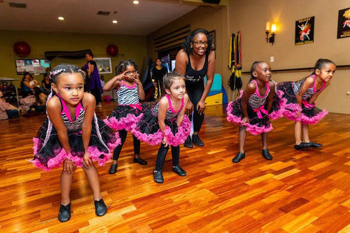 Haley Clark Dance Company Picture 6