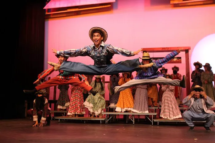 Top Billing Entertainment Picture 9