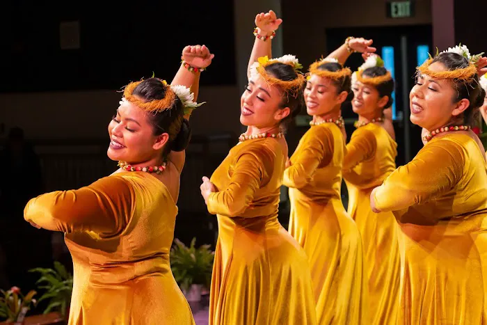 Hālau Hula Kapiliwaiokeao Picture 5