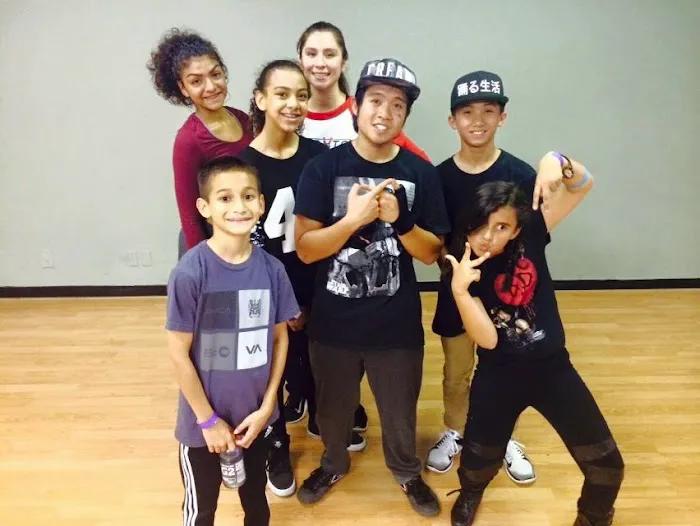 Revolution Performing Arts Studio Picture 8