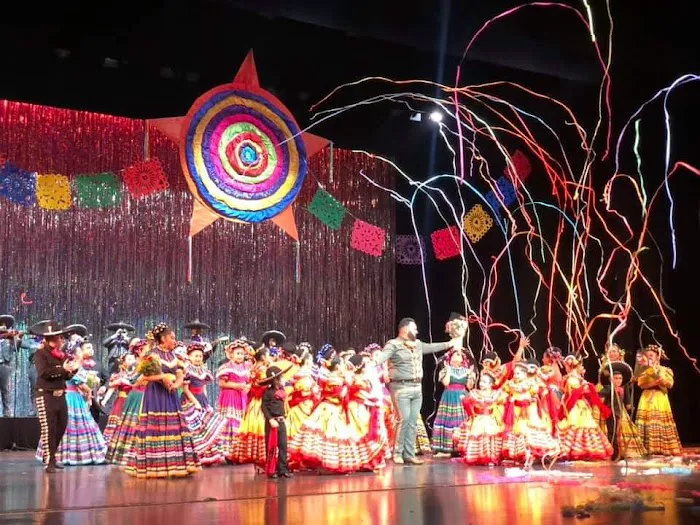 Tradicion Dance Company Picture 9