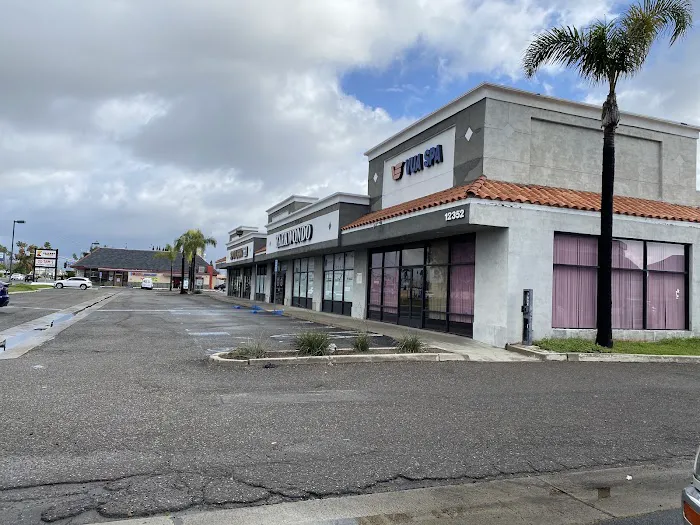 Westminster & Garden Grove Academy of Music & Arts (Formerly Spotlight) Picture 7