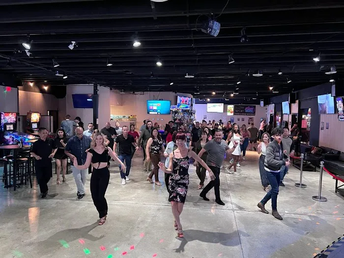 Orange County Salsa And Bachata Dance Classes Picture 7