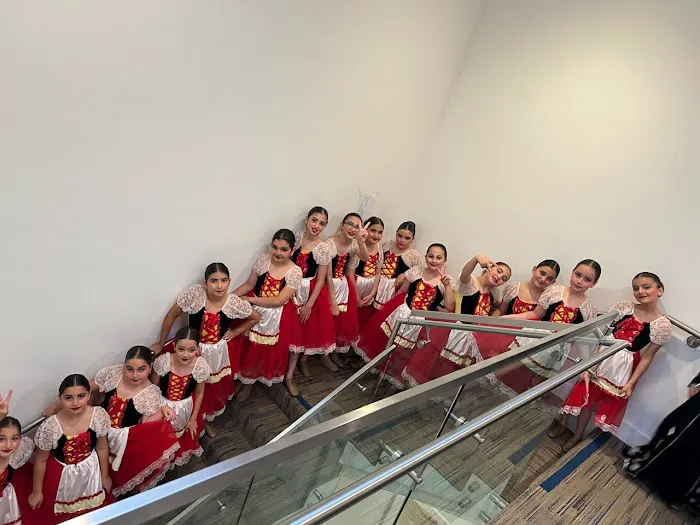 Lili Dance Studio Picture 1