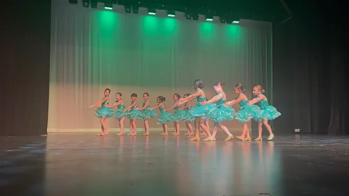 Lili Dance Studio Picture 9