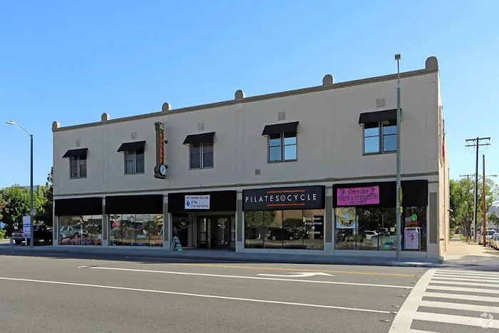 Phill's Ballroom Dance Studio Picture 3