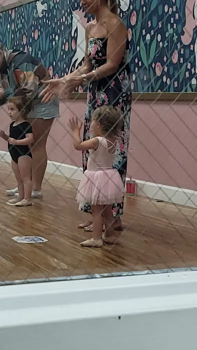 Storeybook Dance Studio School Picture 7