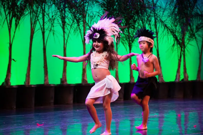 Moana Nui School of Polynesian Dance & Entertainment Picture 6