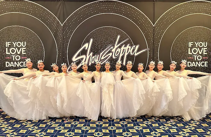 Hongyun Dance Studio Picture 2