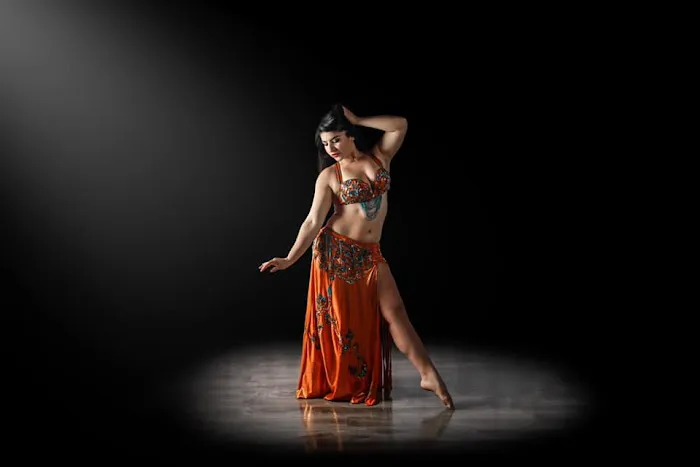 Black Velvet Pole Fitness Picture 9