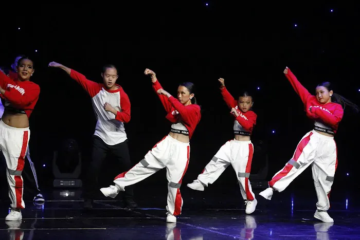 Beach Cities Dance Studio Picture 8