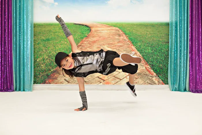 Freckled Frog Dance Studio Picture 2
