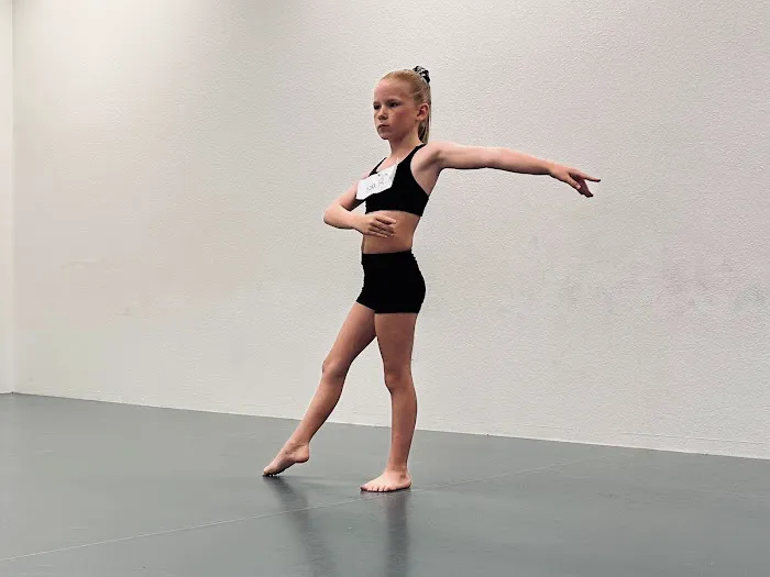 N10 Dance Studios Picture 10
