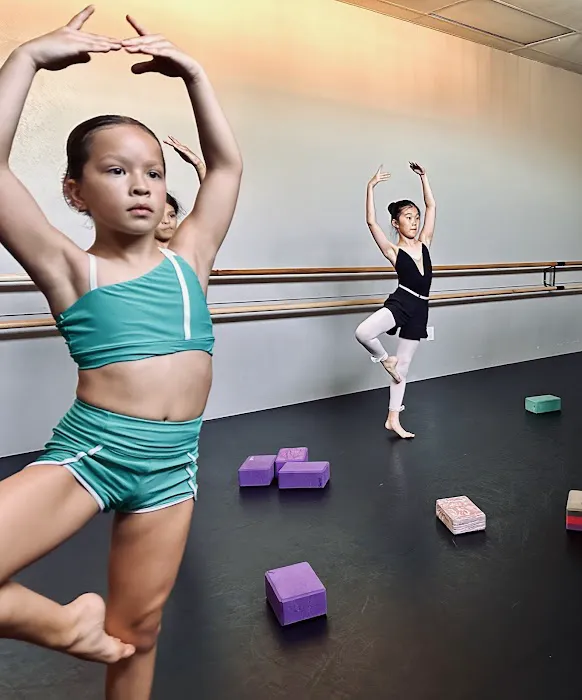 N10 Dance Studios Picture 7