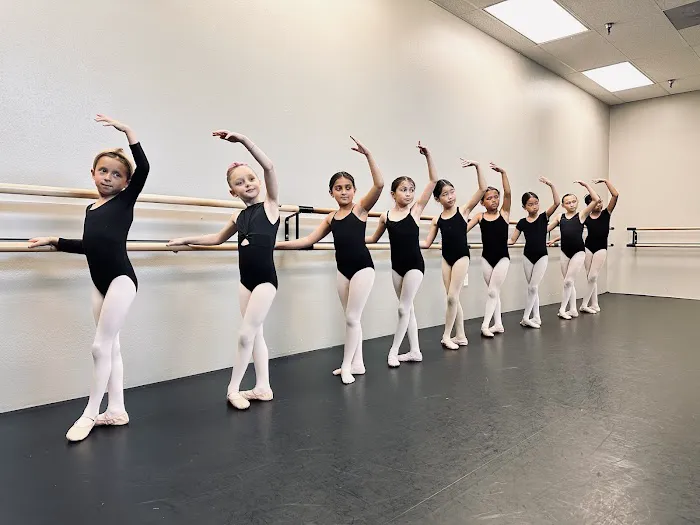 N10 Dance Studios Picture 8