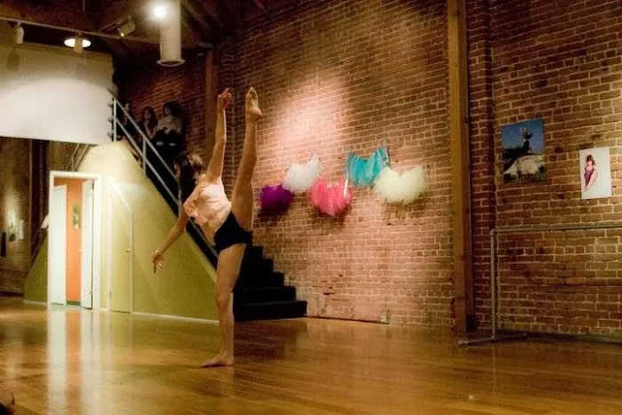 Degas Dance Studio Picture 2